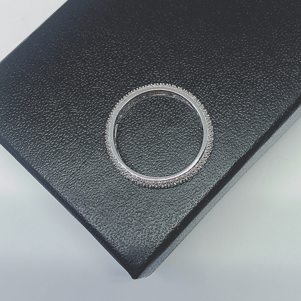 925 Sterling Silver Cubic Zirconia Ring - Picture 4 of 8